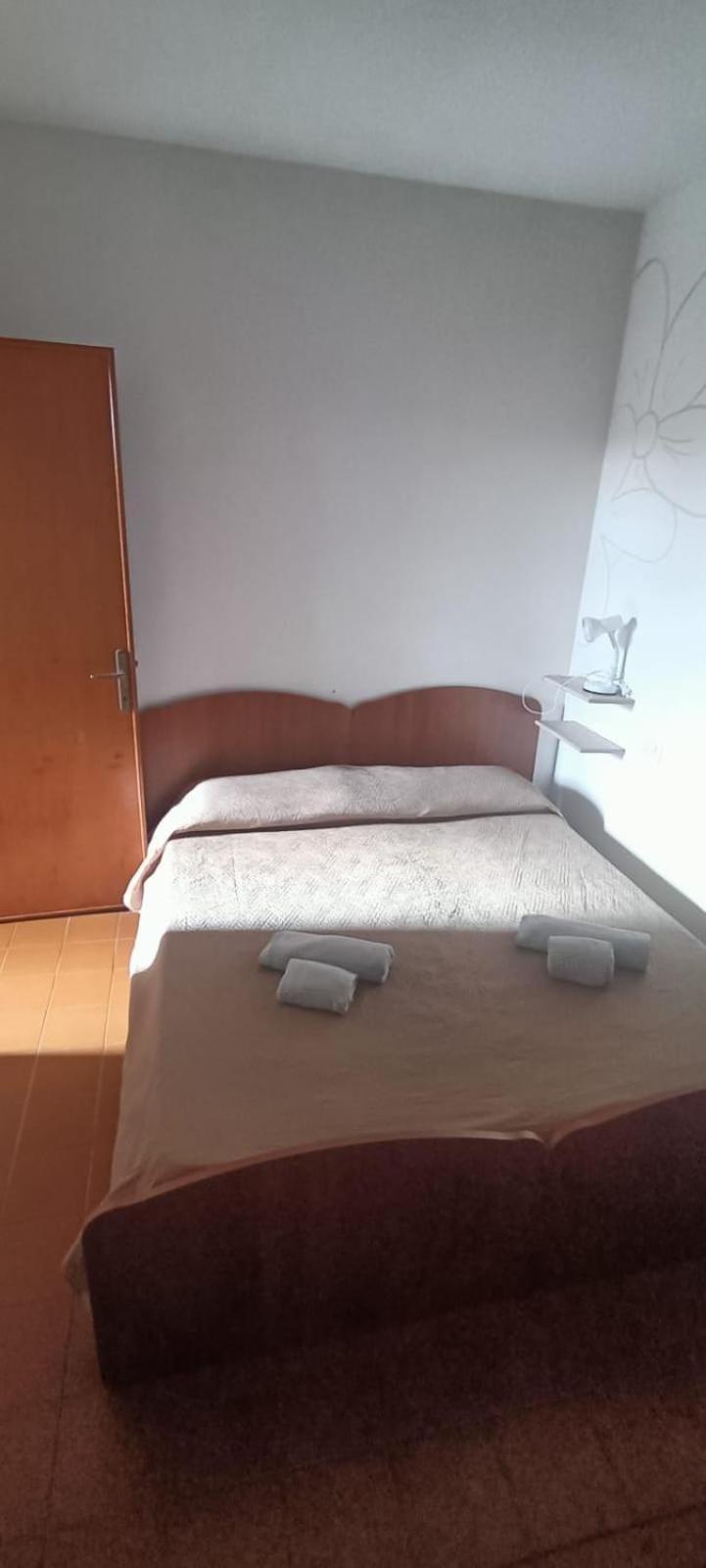 Camping Ermosa Posada  Εξωτερικό φωτογραφία